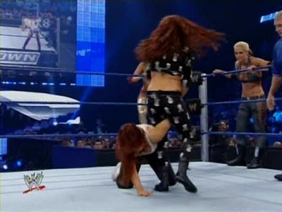 SD_09-12-08_Maryse-Natalya-Victoria_vs_Michelle-Maria-Bri_avi_000143200.jpg