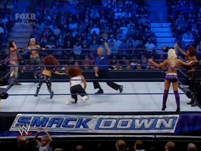 SD_09-12-08_Maryse-Natalya-Victoria_vs_Michelle-Maria-Bri_avi_000147200.jpg