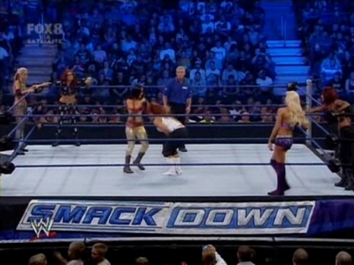 SD_09-12-08_Maryse-Natalya-Victoria_vs_Michelle-Maria-Bri_avi_000185440.jpg