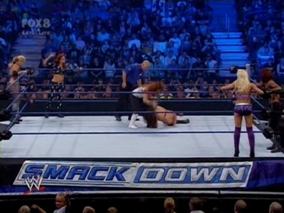 SD_09-12-08_Maryse-Natalya-Victoria_vs_Michelle-Maria-Bri_avi_000210000.jpg