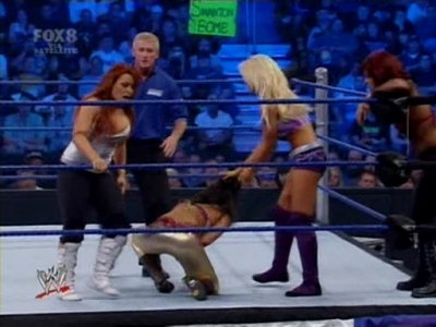 SD_09-12-08_Maryse-Natalya-Victoria_vs_Michelle-Maria-Bri_avi_000222120.jpg