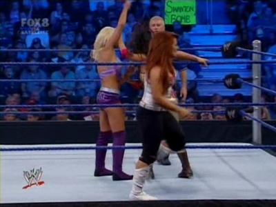 SD_09-12-08_Maryse-Natalya-Victoria_vs_Michelle-Maria-Bri_avi_000224680.jpg