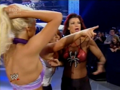 SD_09-12-08_Maryse-Natalya-Victoria_vs_Michelle-Maria-Bri_avi_000353920.jpg