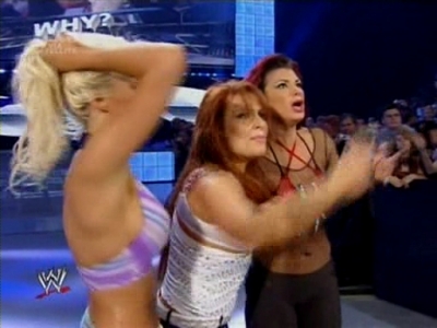 SD_09-12-08_Maryse-Natalya-Victoria_vs_Michelle-Maria-Bri_avi_000354400.jpg