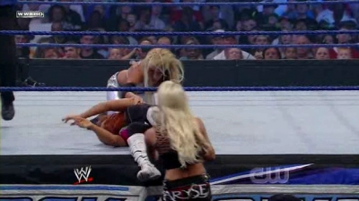 SD_08-15-08_Michelle-Maria_vs_Maryse-Natalya_avi_000314881.jpg