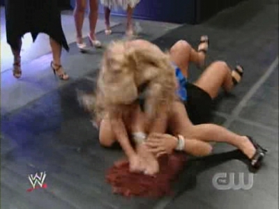 SD_07-19-08_Vickie_Guerrero-Divas_ring_segment_Natalya_vs_Cherry_avi_000102402.jpg