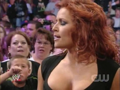 SD_07-19-08_Vickie_Guerrero-Divas_ring_segment_Natalya_vs_Cherry_avi_000126926.jpg