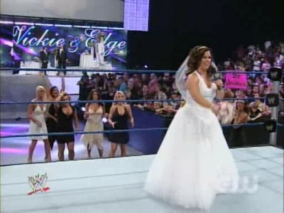 SD_07-19-08_Vickie_Guerrero-Divas_ring_segment_Natalya_vs_Cherry_avi_000135702.jpg