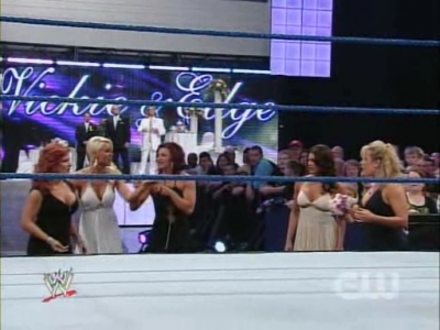 SD_07-19-08_Vickie_Guerrero-Divas_ring_segment_Natalya_vs_Cherry_avi_000192992.jpg