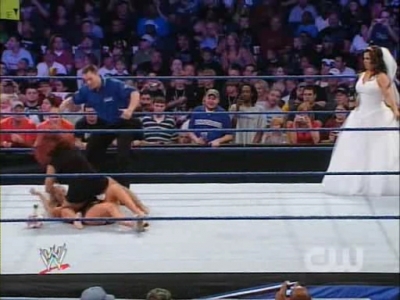 SD_07-19-08_Vickie_Guerrero-Divas_ring_segment_Natalya_vs_Cherry_avi_000214280.jpg