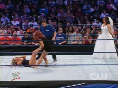 SD_07-19-08_Vickie_Guerrero-Divas_ring_segment_Natalya_vs_Cherry_avi_000223156.jpg