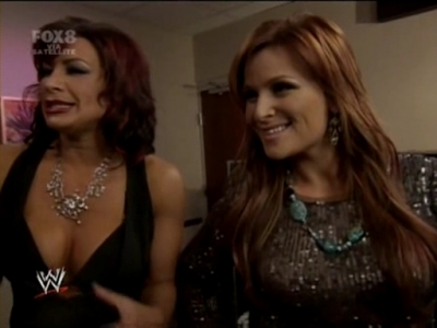 SD_09-19-08_Maria-Brie-Victoria-Natalya_backstage_segment_avi_000050640.jpg