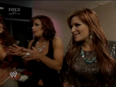 SD_09-19-08_Maria-Brie-Victoria-Natalya_backstage_segment_avi_000051240.jpg
