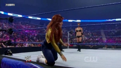 SD_08-22-08_Maria_vs_Natalya_-_KYR_avi_000053386.jpg