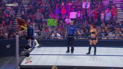 SD_08-22-08_Maria_vs_Natalya_-_KYR_avi_000059726.jpg