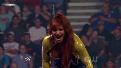 SD_08-22-08_Maria_vs_Natalya_-_KYR_avi_000063329.jpg
