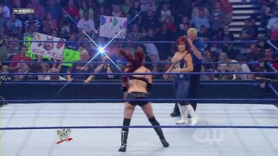SD_08-22-08_Maria_vs_Natalya_-_KYR_avi_000076042.jpg