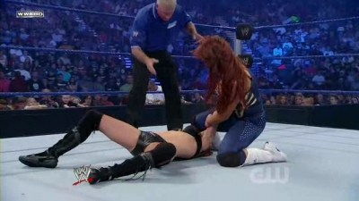 SD_08-22-08_Maria_vs_Natalya_-_KYR_avi_000083716.jpg