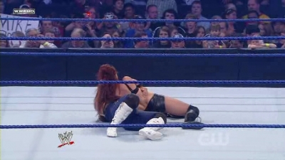 SD_08-22-08_Maria_vs_Natalya_-_KYR_avi_000102302.jpg