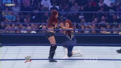 SD_08-22-08_Maria_vs_Natalya_-_KYR_avi_000111611.jpg