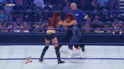 SD_08-22-08_Maria_vs_Natalya_-_KYR_avi_000116950.jpg