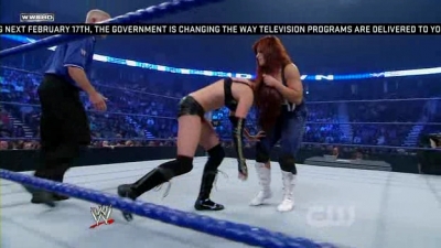 SD_08-22-08_Maria_vs_Natalya_-_KYR_avi_000169068.jpg