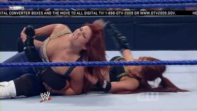SD_08-22-08_Maria_vs_Natalya_-_KYR_avi_000202335.jpg