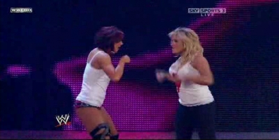 RAW_06-23-08_Melina-Mickie_James_vs_Natalya-Victoria_avi_000196162.jpg