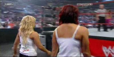 RAW_06-23-08_Melina-Mickie_James_vs_Natalya-Victoria_avi_000206406.jpg