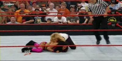 RAW_06-23-08_Melina-Mickie_James_vs_Natalya-Victoria_avi_000233633.jpg