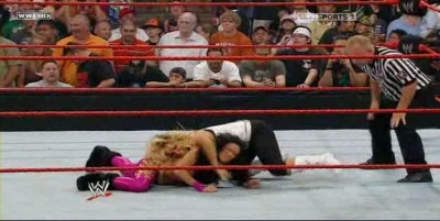 RAW_06-23-08_Melina-Mickie_James_vs_Natalya-Victoria_avi_000234200.jpg