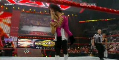 RAW_06-23-08_Melina-Mickie_James_vs_Natalya-Victoria_avi_000250517.jpg