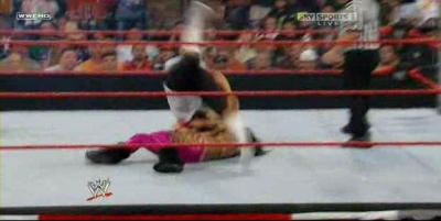 RAW_06-23-08_Melina-Mickie_James_vs_Natalya-Victoria_avi_000260660.jpg