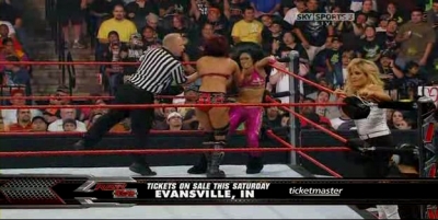 RAW_06-23-08_Melina-Mickie_James_vs_Natalya-Victoria_avi_000291224.jpg