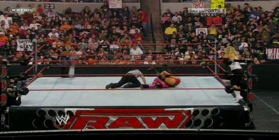 RAW_06-23-08_Melina-Mickie_James_vs_Natalya-Victoria_avi_000329662.jpg