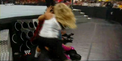 RAW_06-23-08_Melina-Mickie_James_vs_Natalya-Victoria_avi_000396896.jpg