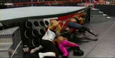 RAW_06-23-08_Melina-Mickie_James_vs_Natalya-Victoria_avi_000399966.jpg