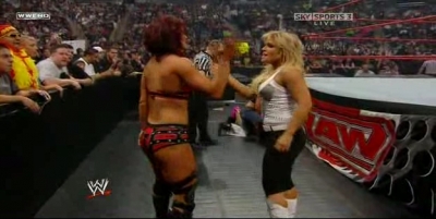 RAW_06-23-08_Melina-Mickie_James_vs_Natalya-Victoria_avi_000430397.jpg
