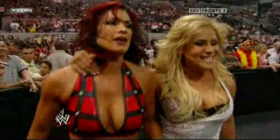 RAW_06-23-08_Melina-Mickie_James_vs_Natalya-Victoria_avi_000437437.jpg