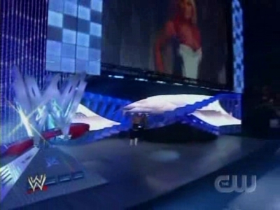 WWE_SmackDown_04_25_08_Diva_Match_XviD_avi_000059893.jpg