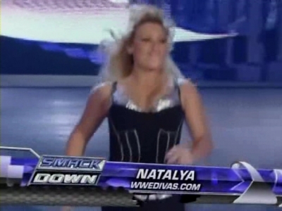 WWE_SmackDown_04_25_08_Diva_Match_XviD_avi_000068168.jpg