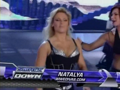 WWE_SmackDown_04_25_08_Diva_Match_XviD_avi_000069269.jpg