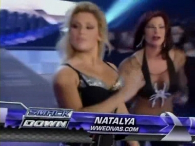 WWE_SmackDown_04_25_08_Diva_Match_XviD_avi_000069769.jpg
