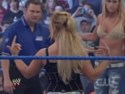WWE_SmackDown_04_25_08_Diva_Match_XviD_avi_000078878.jpg
