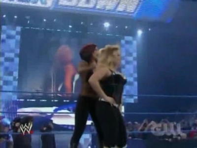 WWE_SmackDown_04_25_08_Diva_Match_XviD_avi_000080847.jpg