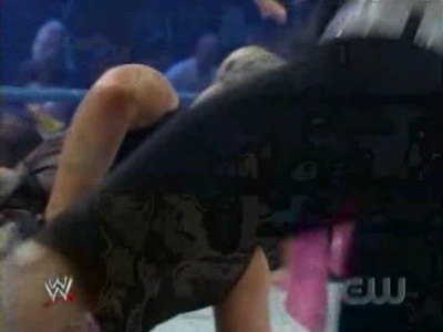 WWE_SmackDown_04_25_08_Diva_Match_XviD_avi_000153720.jpg
