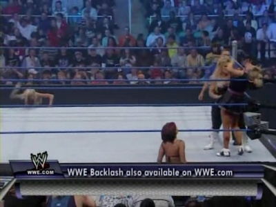 WWE_SmackDown_04_25_08_Diva_Match_XviD_avi_000168067.jpg