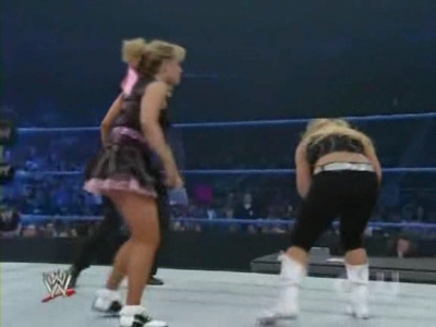 WWE_SmackDown_04_25_08_Diva_Match_XviD_avi_000209242.jpg