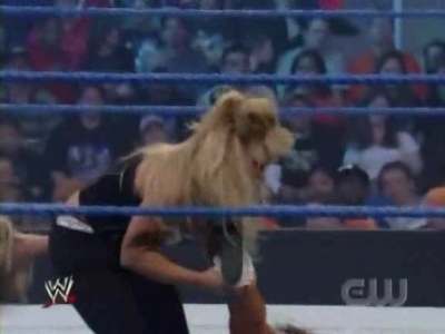 WWE_SmackDown_04_25_08_Diva_Match_XviD_avi_000228795.jpg
