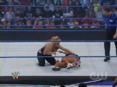 WWE_SmackDown_04_25_08_Diva_Match_XviD_avi_000242609.jpg